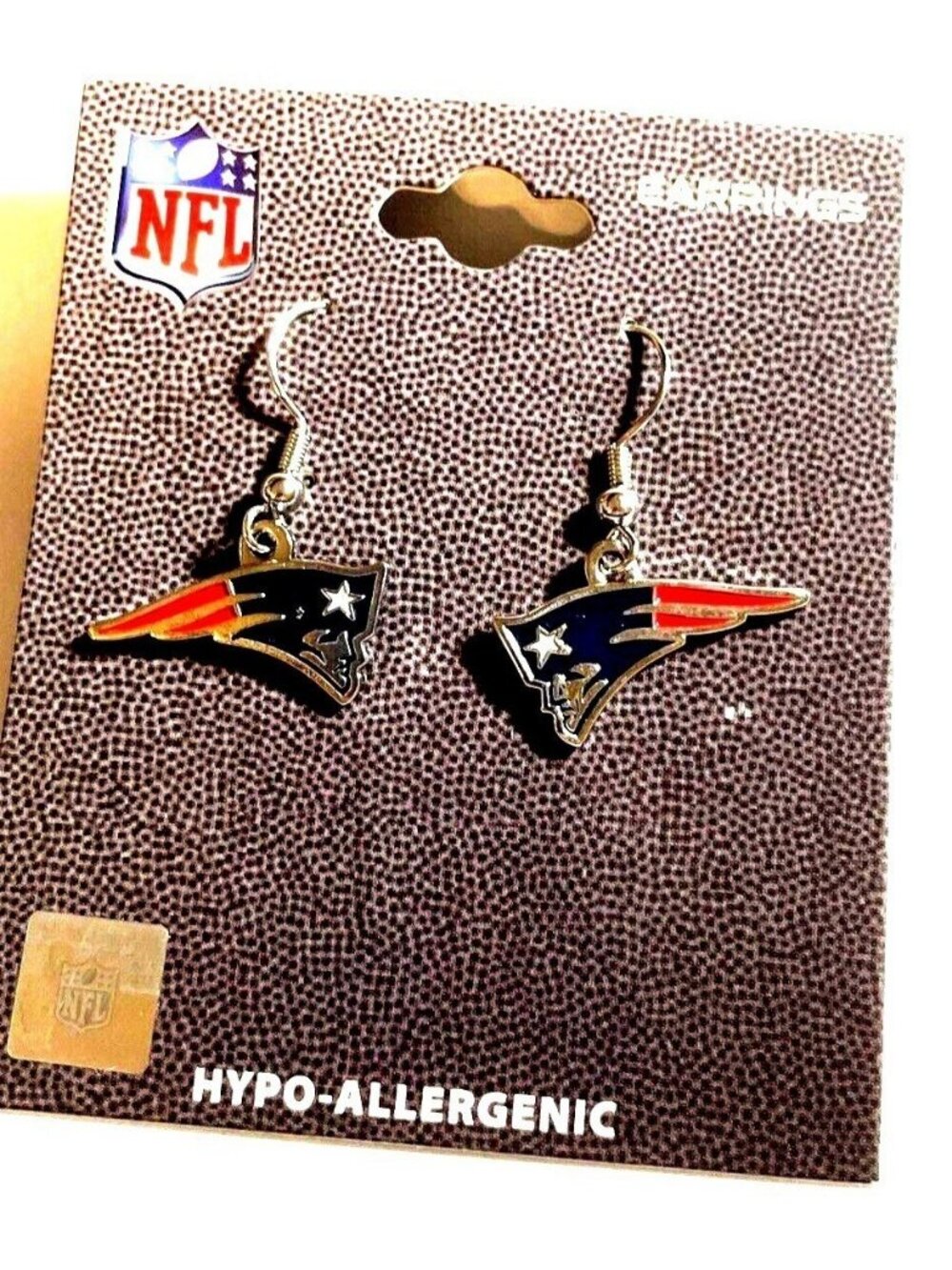 New England Patriots NFL Hologram Logo Dangle Earrings Aminco Hypo-Allergenic